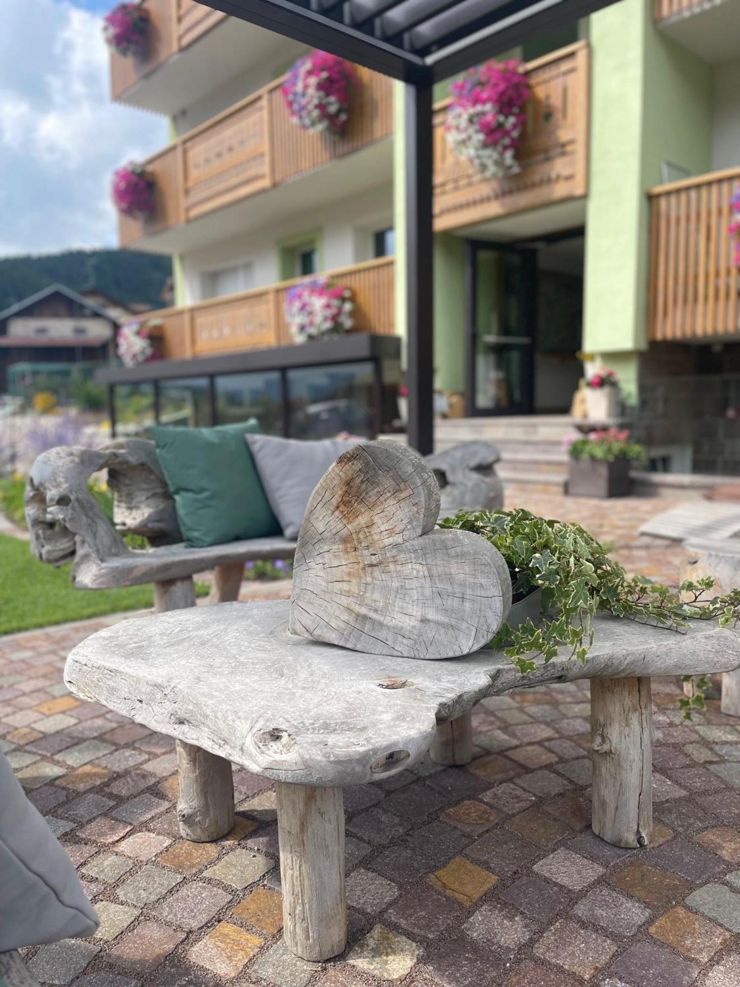 Mason La Zondra Aparthotel Vigo di Fassa Kültér fotó