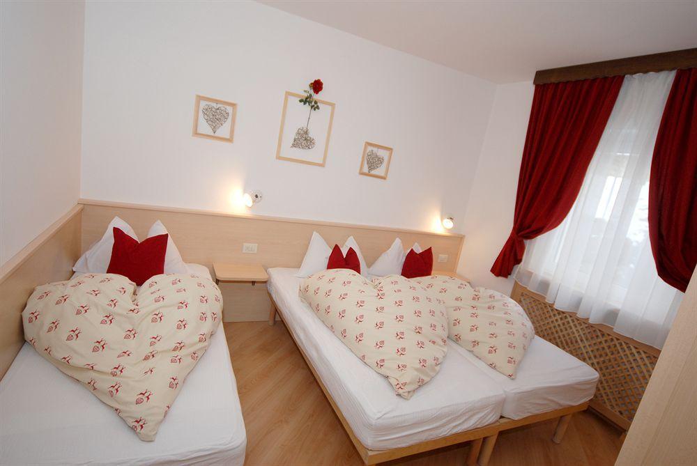 Mason La Zondra Aparthotel Vigo di Fassa Kültér fotó