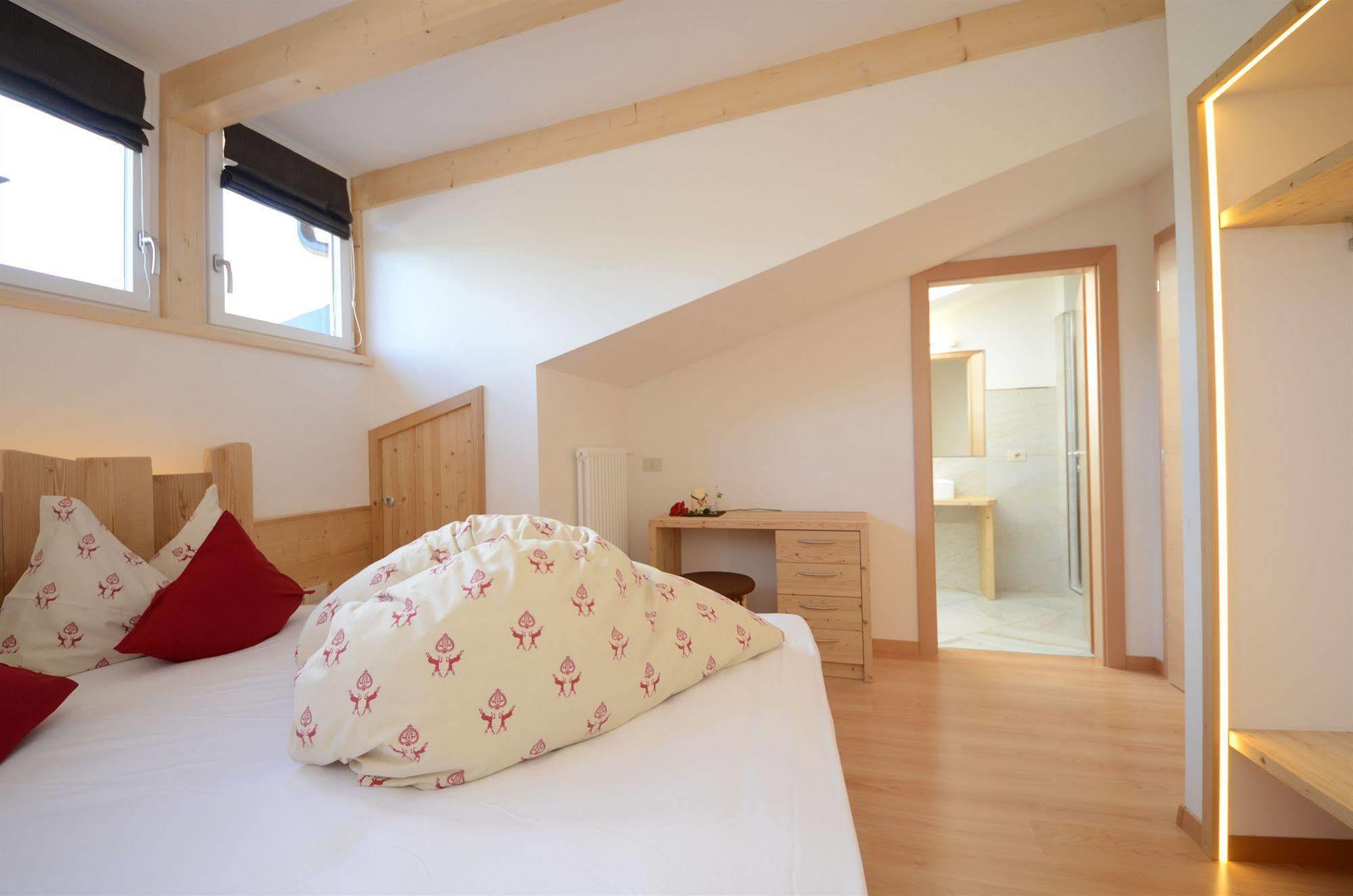 Mason La Zondra Aparthotel Vigo di Fassa Kültér fotó