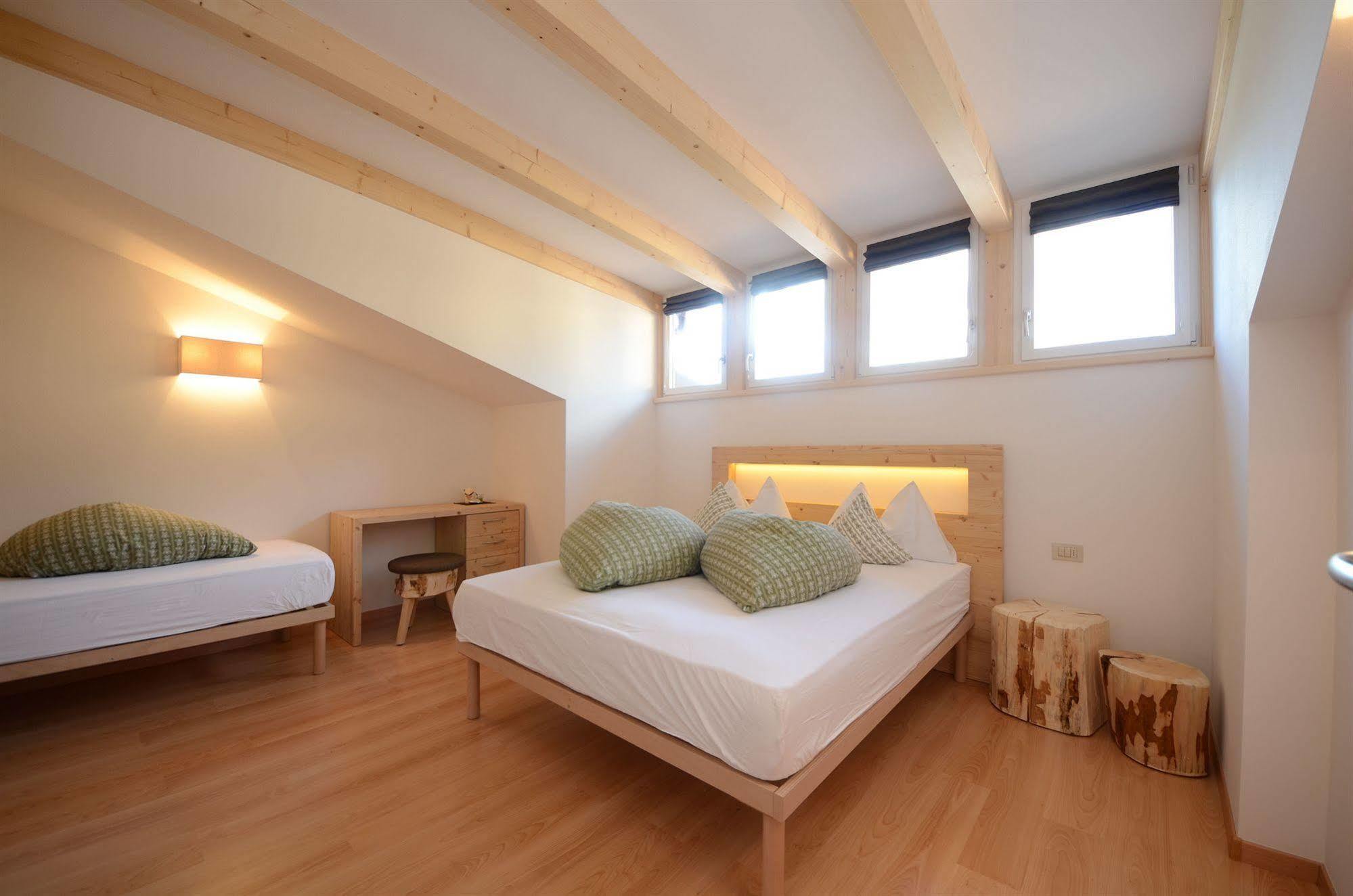 Mason La Zondra Aparthotel Vigo di Fassa Kültér fotó